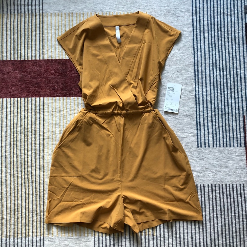 Athleta | Size Small Tuscan Gold Marlow Romper